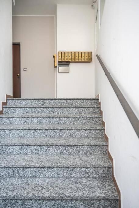 Dynamic Suite In Milán Exteriér fotografie